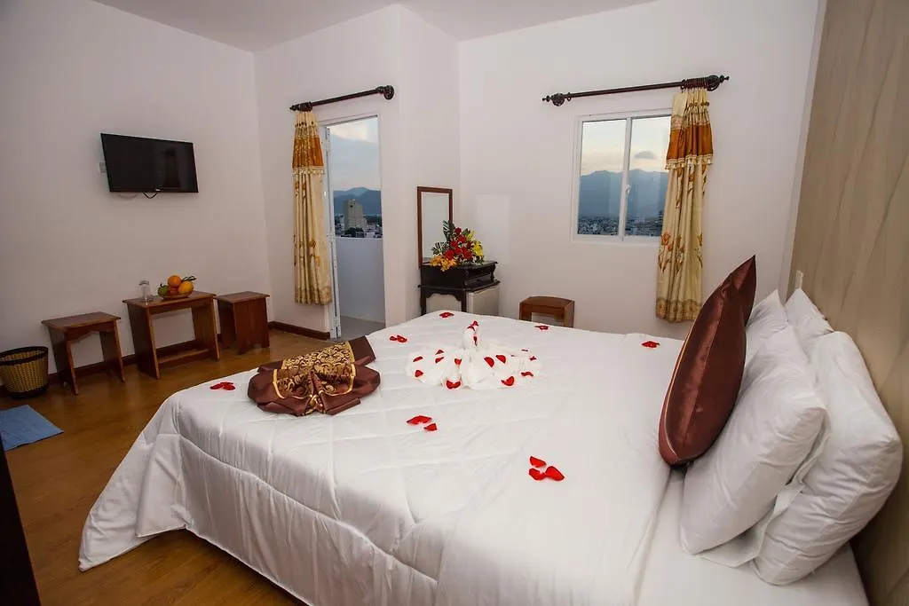 Golden Tulip Hotel Nha Trang
